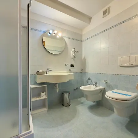 Dama Bianca Hotel 3*